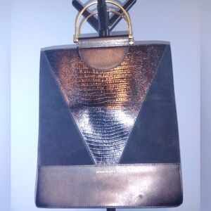 🖤 NWOT BCBG Maxazria Black Faux Snakeskin Velour Design Black Gold Handles